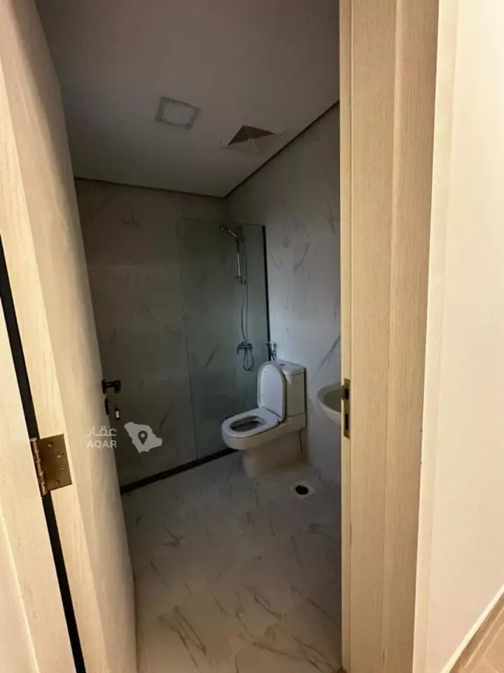 9 bedroom villa in Al Narjis, Riyadh 8