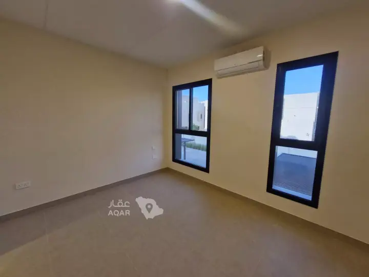 4 bedroom villa in Al Munsiyah, Riyadh 9