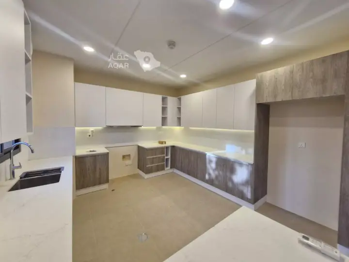 4 bedroom villa in Al Munsiyah, Riyadh 2