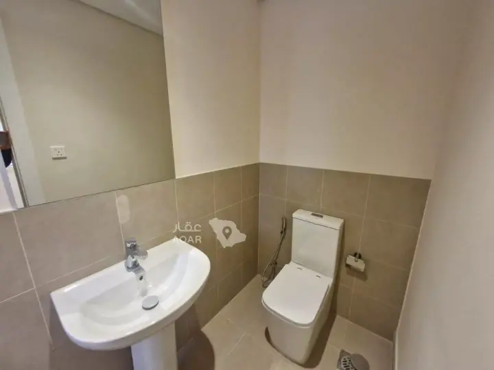 4 bedroom villa in Al Munsiyah, Riyadh 17