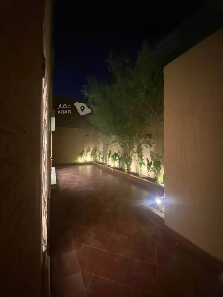 5 bedroom villa in Al Wahah, Riyadh 26