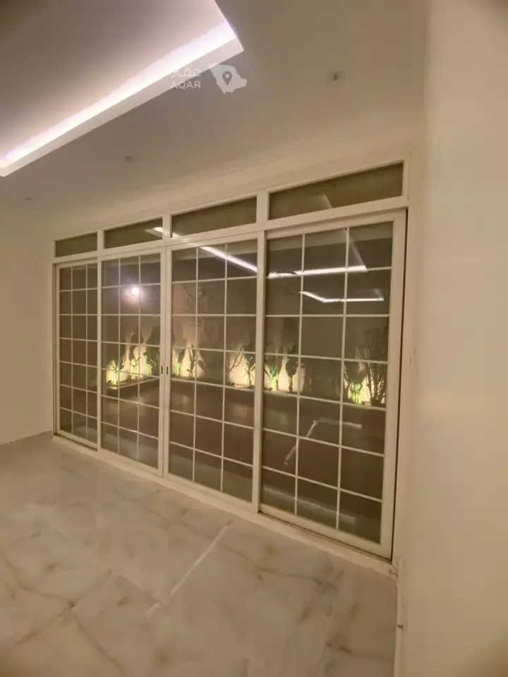 5 bedroom villa in Al Wahah, Riyadh 5