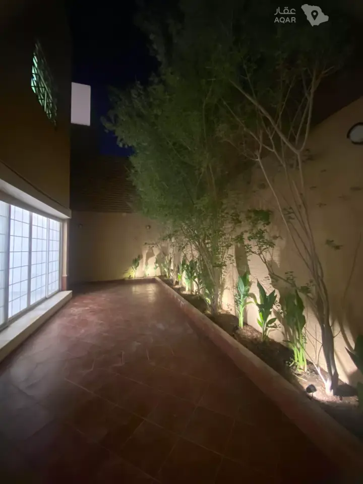 5 bedroom villa in Al Wahah, Riyadh 21