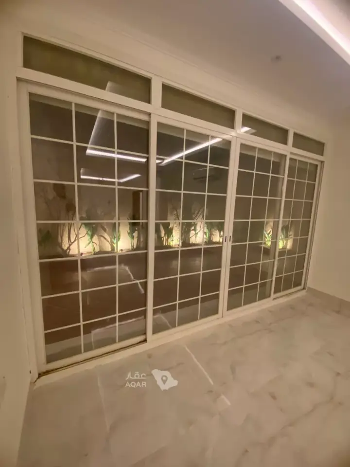 5 bedroom villa in Al Wahah, Riyadh 7