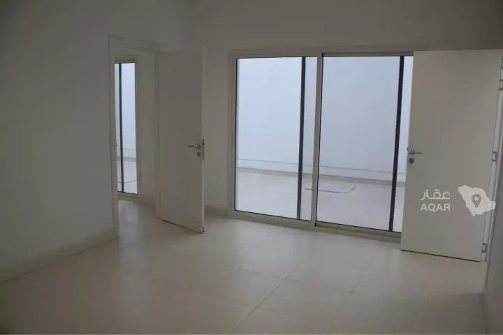 4 bedroom villa in Al Farouq, Riyadh 3