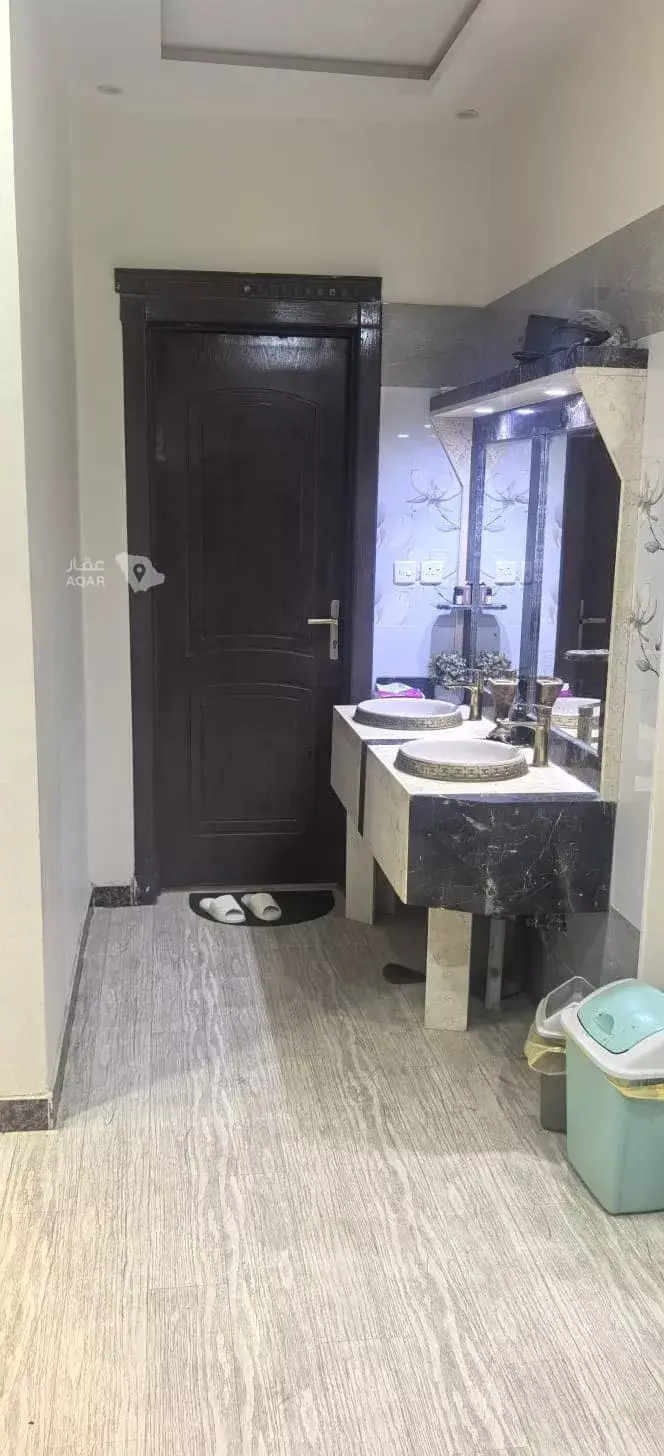 4 bedroom villa in Tuwaiq, Riyadh 12