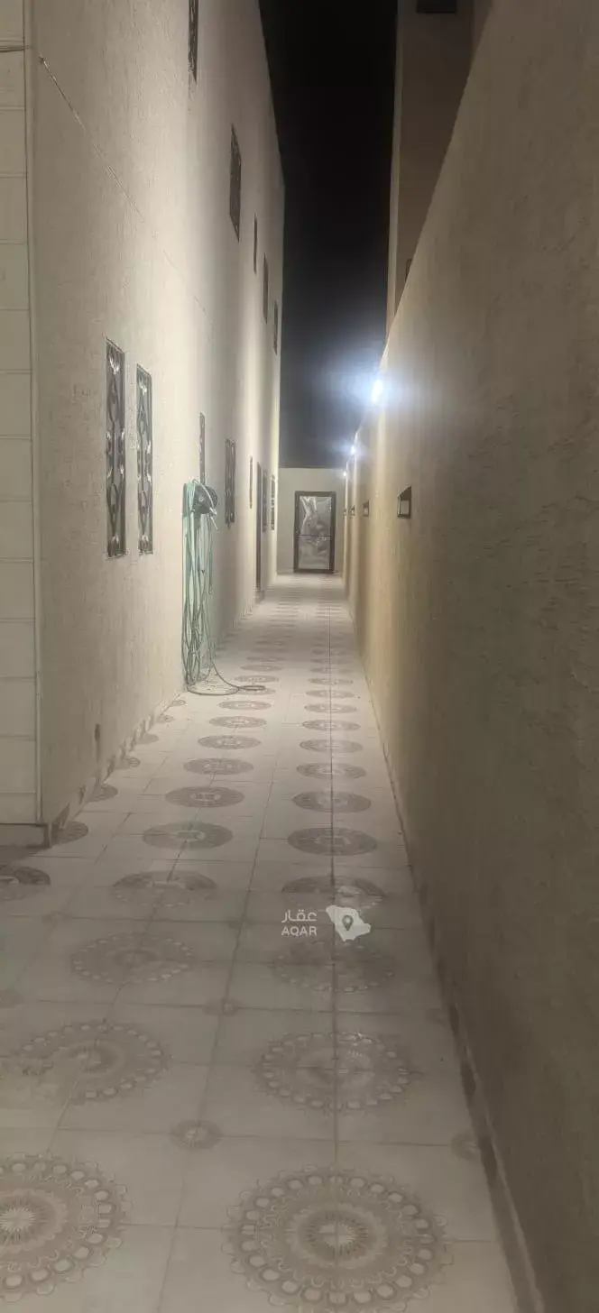 4 bedroom villa in Tuwaiq, Riyadh 4