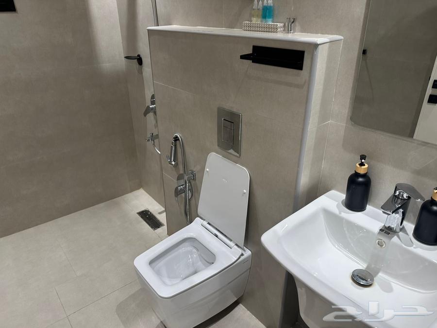 2 bedroom apartment in Al Awali 10