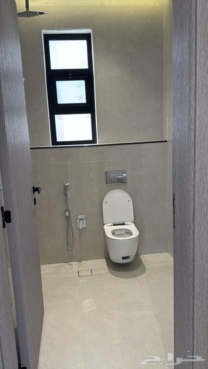 8 bedroom villa in Dahiat Namar 12