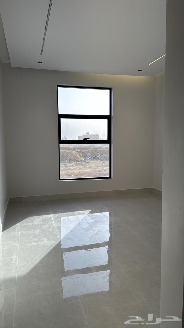 8 bedroom villa in Dahiat Namar 18