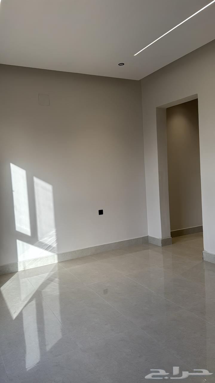 8 bedroom villa in Dahiat Namar 10