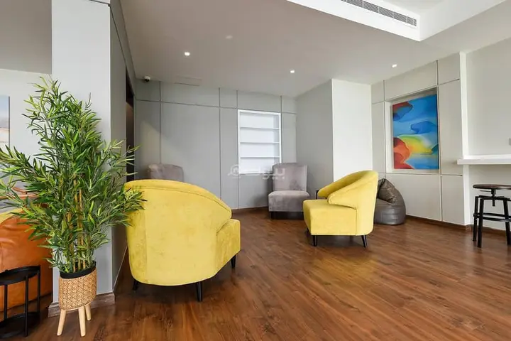 2 bedroom apartment in Al Hamra, Jeddah 13