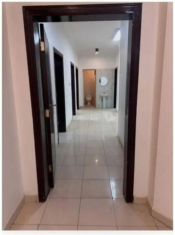 4 bedroom apartment in Ishbiliyah, Riyadh 7