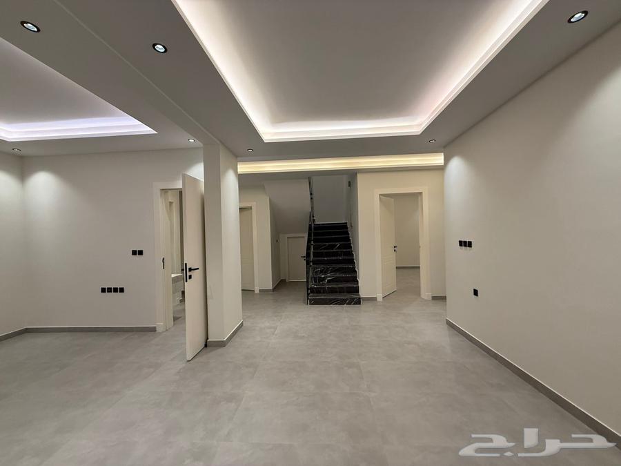 4 bedroom apartment in Tuwaiq 13