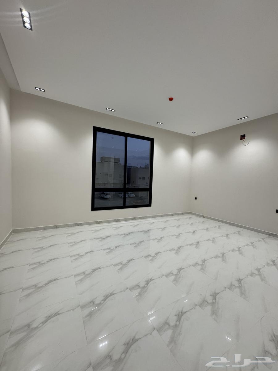 4 bedroom apartment in Al Zahrah, Riyadh 13