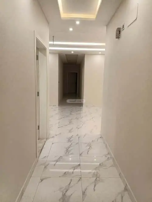 5 bedroom apartment in Al Sawari, Jeddah 7