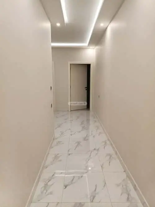 5 bedroom apartment in Al Sawari, Jeddah 3