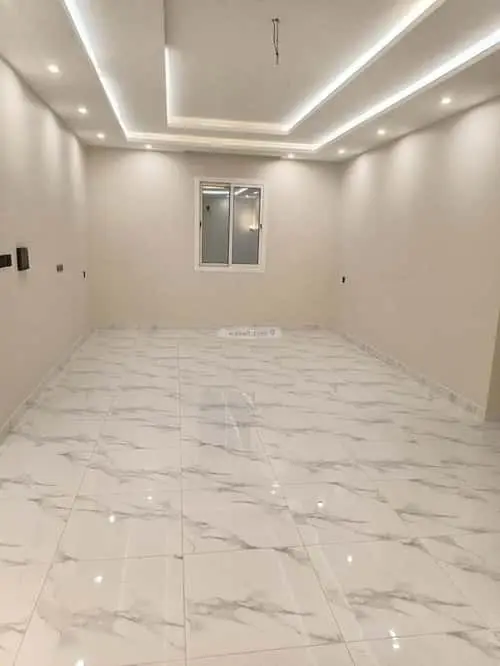5 bedroom apartment in Al Sawari, Jeddah 4