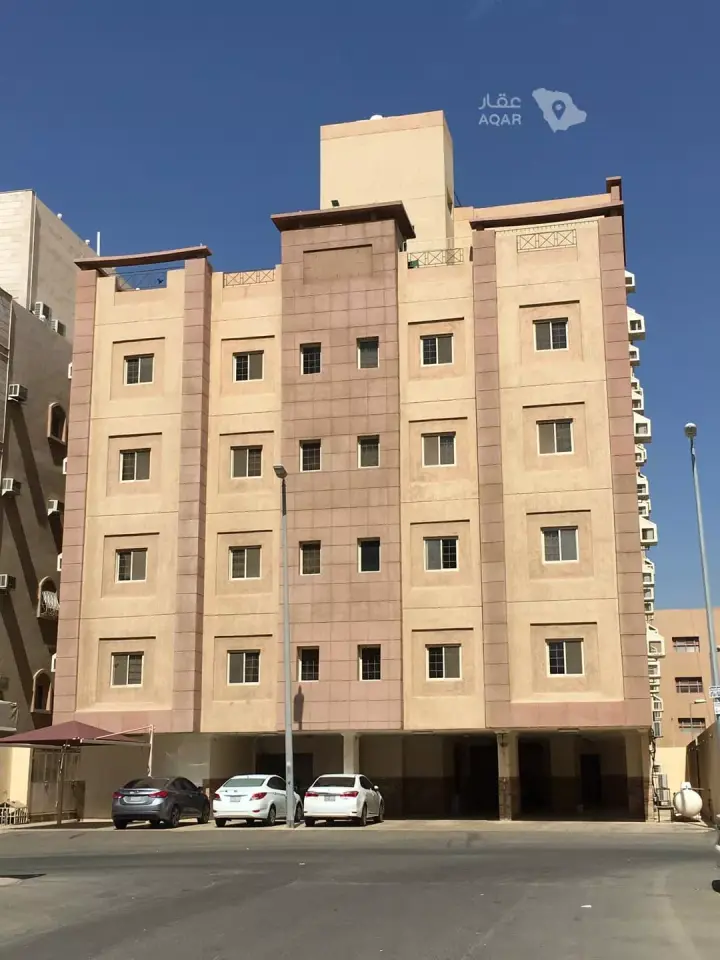 3 bedroom apartment in Bani Malik, Jeddah 10