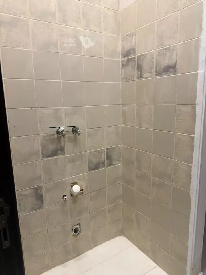 4 bedroom apartment in Abhur North, Jeddah 9
