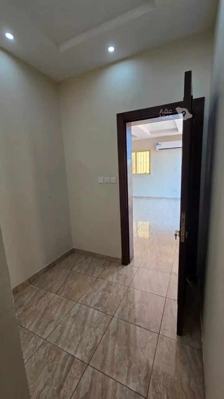 5 bedroom villa in Al Yaqout, Jeddah 18