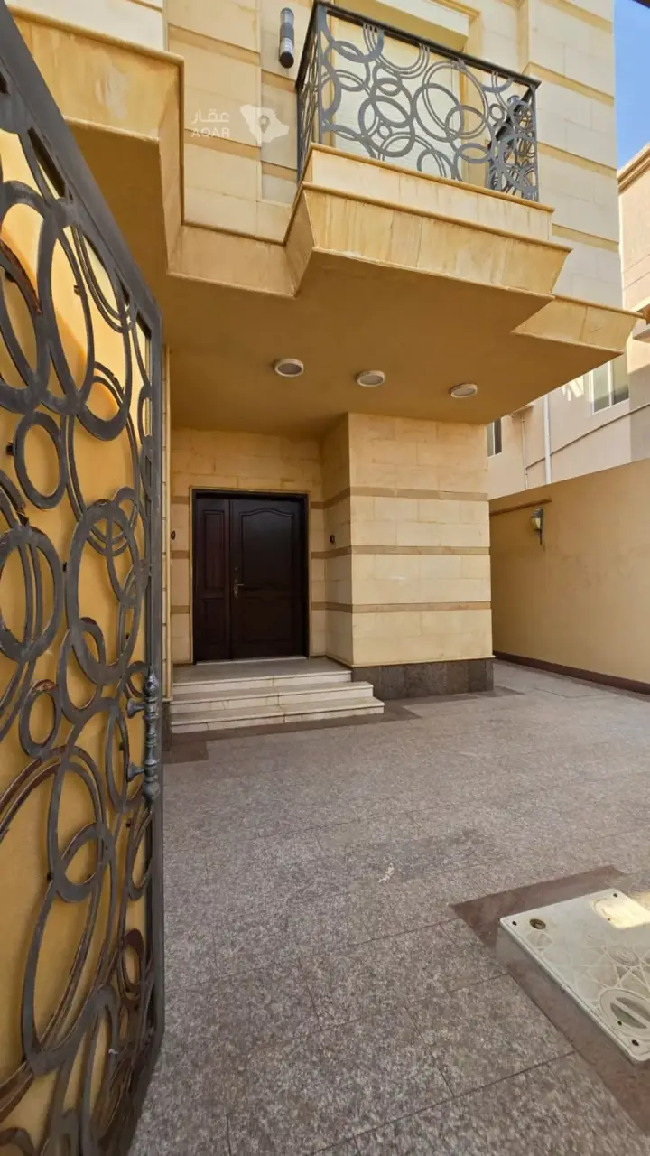 5 bedroom villa in Al Yaqout, Jeddah