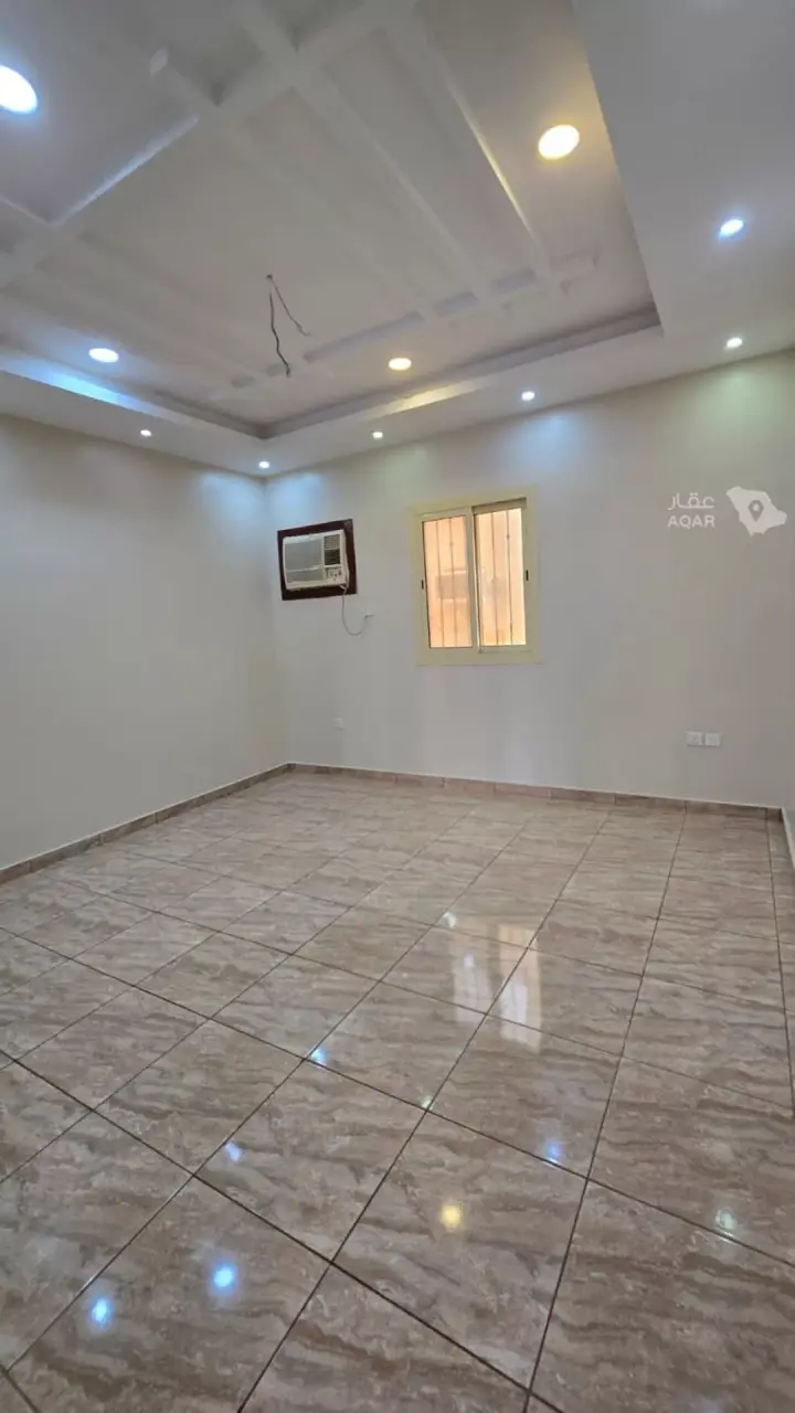 5 bedroom villa in Al Yaqout, Jeddah 17