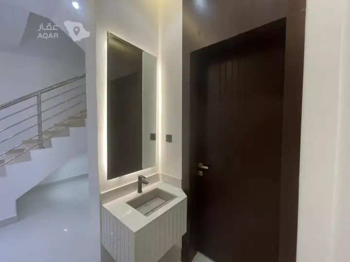 5 bedroom apartment in Taibah, Riyadh 6