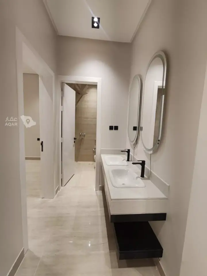 5 bedroom apartment in Taibah, Riyadh 23
