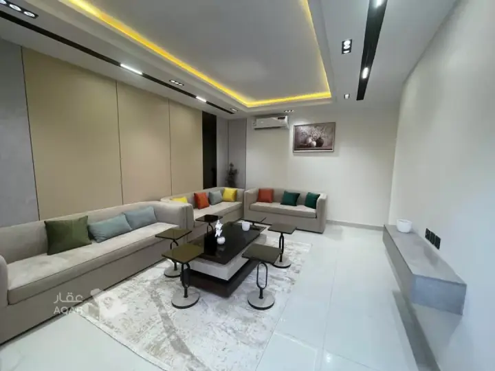 5 bedroom apartment in Taibah, Riyadh 8