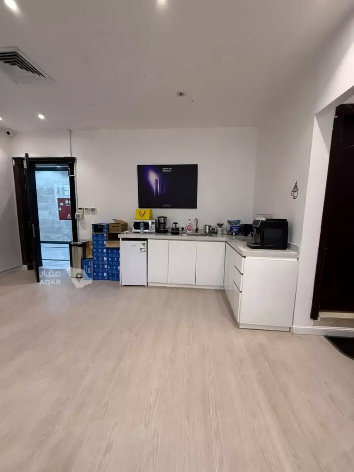 5 bedroom office in Al Yasmin, Riyadh 9