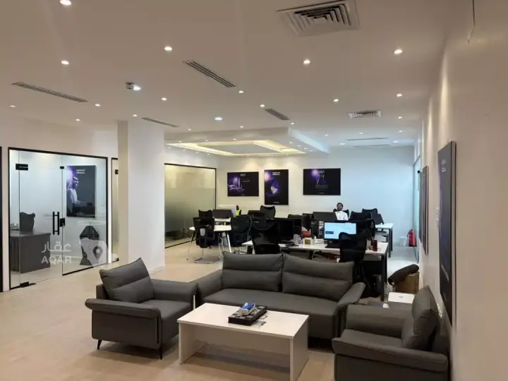5 bedroom office in Al Yasmin, Riyadh 10