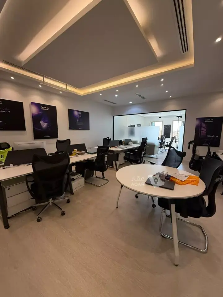 5 bedroom office in Al Yasmin, Riyadh 11