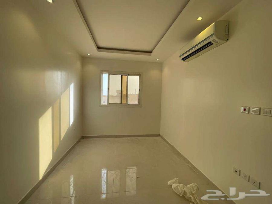 4 bedroom apartment in Al Yasmin 4