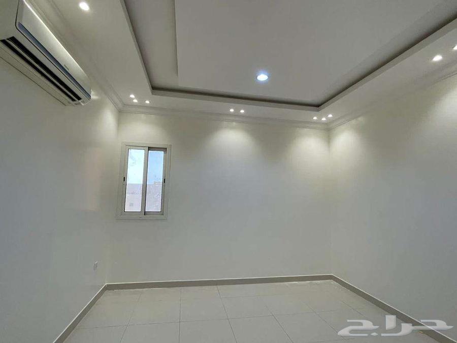 4 bedroom apartment in Al Yasmin 6