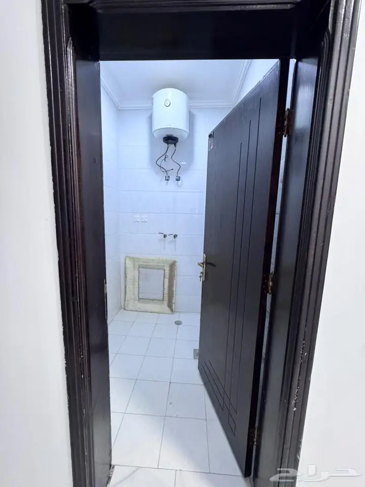 4 bedroom apartment in Al Khadra, Madinah 14