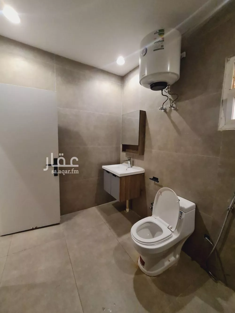 1 bedroom apartment in Al Malqa 9