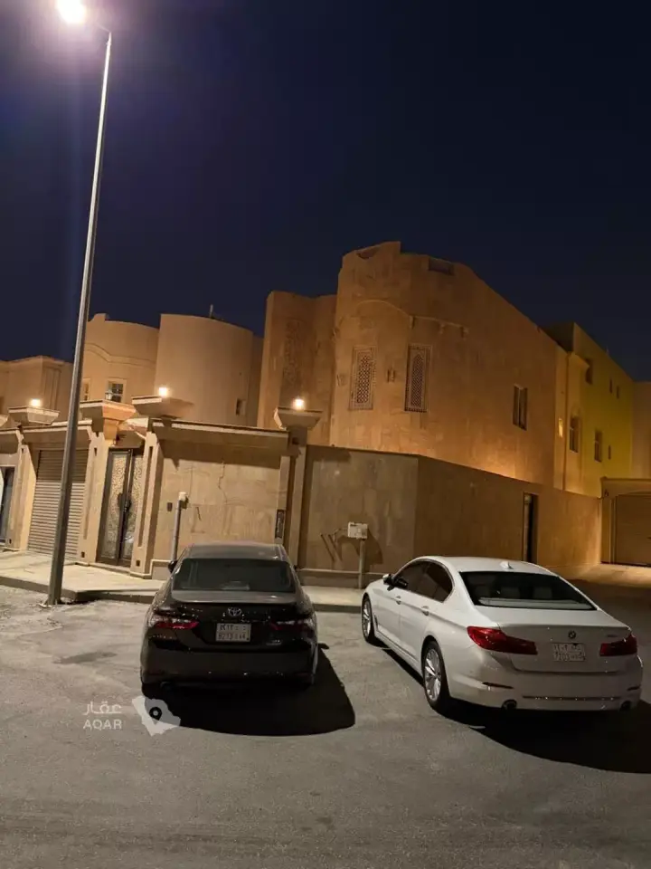 villa in Al Nahda, Eastern Province 2