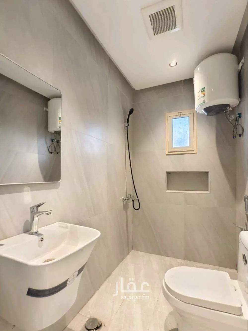 1 bedroom apartment in Al Malqa 10