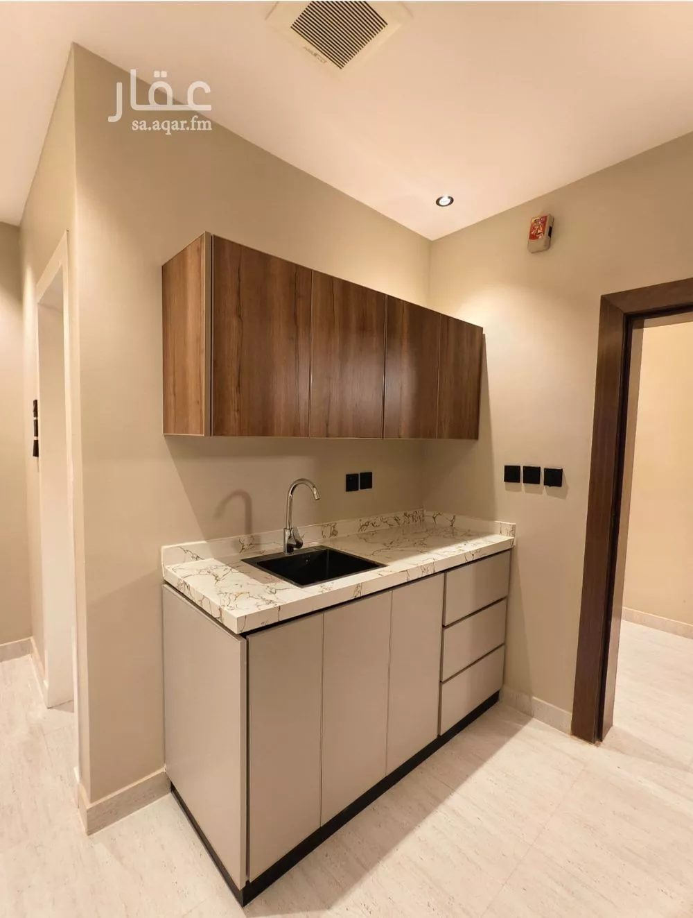 1 bedroom apartment in Al Malqa 6