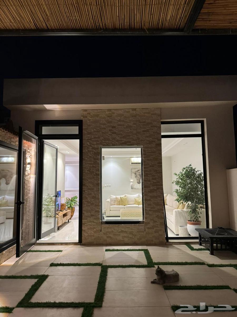 5 bedroom apartment in Al Malqa 5