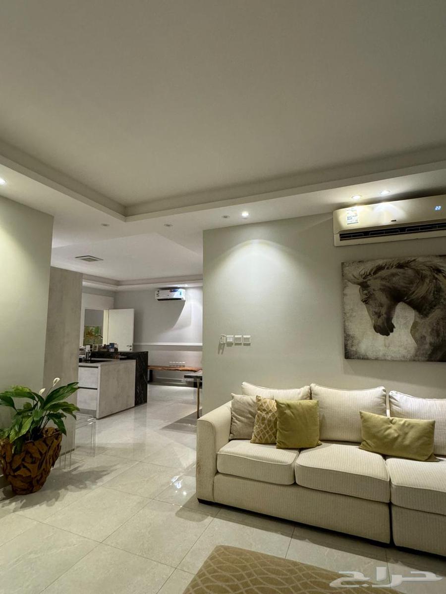 5 bedroom apartment in Al Malqa 7