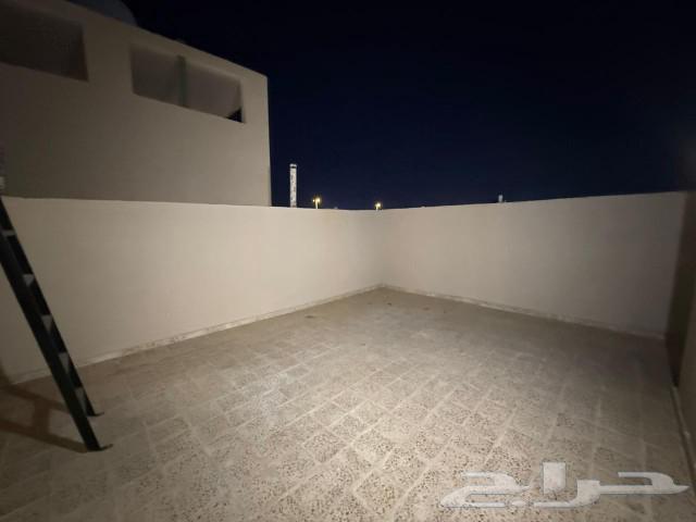 شقة 4 غرف في طويق 10