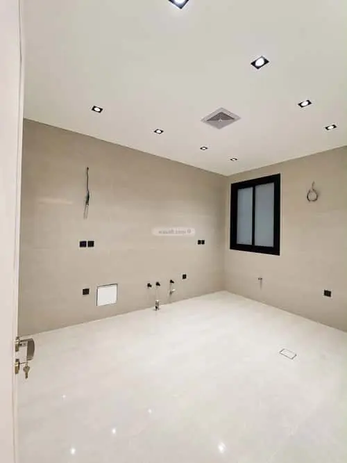 4 bedroom apartment in Shawran, Madinah 9