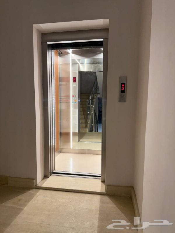 4 bedroom apartment in Al Awali 2