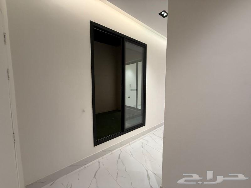 4 bedroom apartment in Al Awali 9