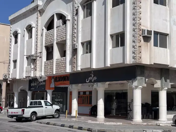 shop in Al Aqrabiyah, Eastern Province 7
