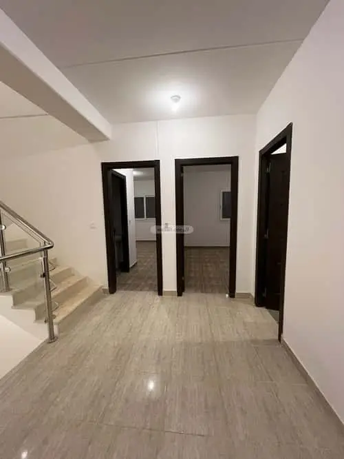 4 bedroom villa in Khuzam, Riyadh 14