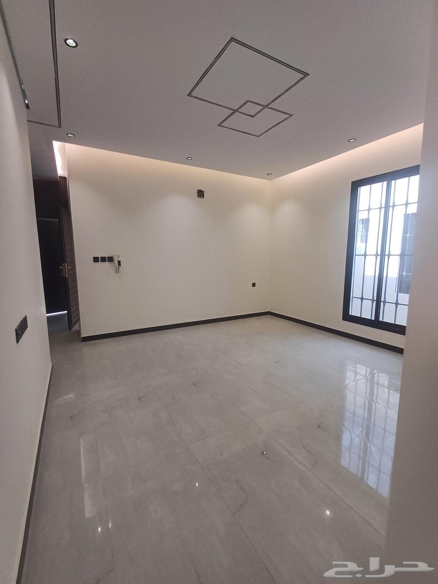 3 bedroom apartment in Al Nadwah 6