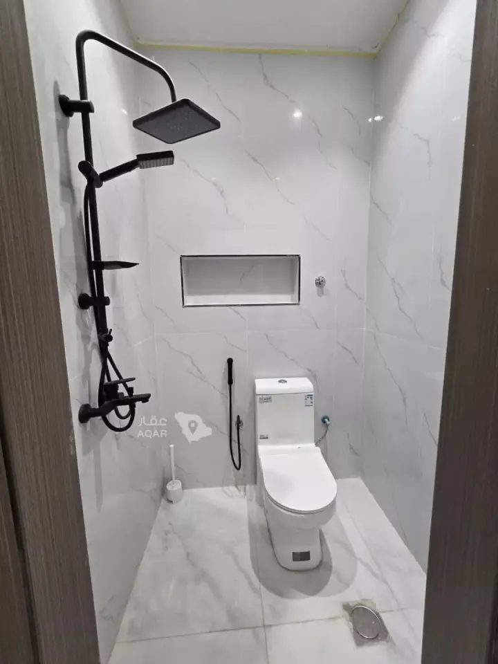 2 bedroom apartment in Al Marwa, Jeddah 10